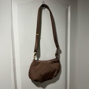 Pacsafe Travel Purse - RFID safe